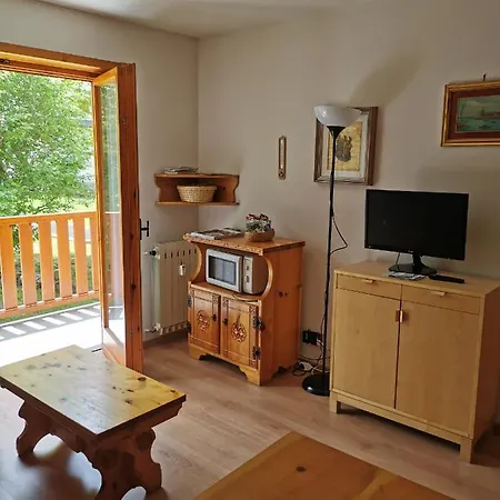 Elda Apartment *